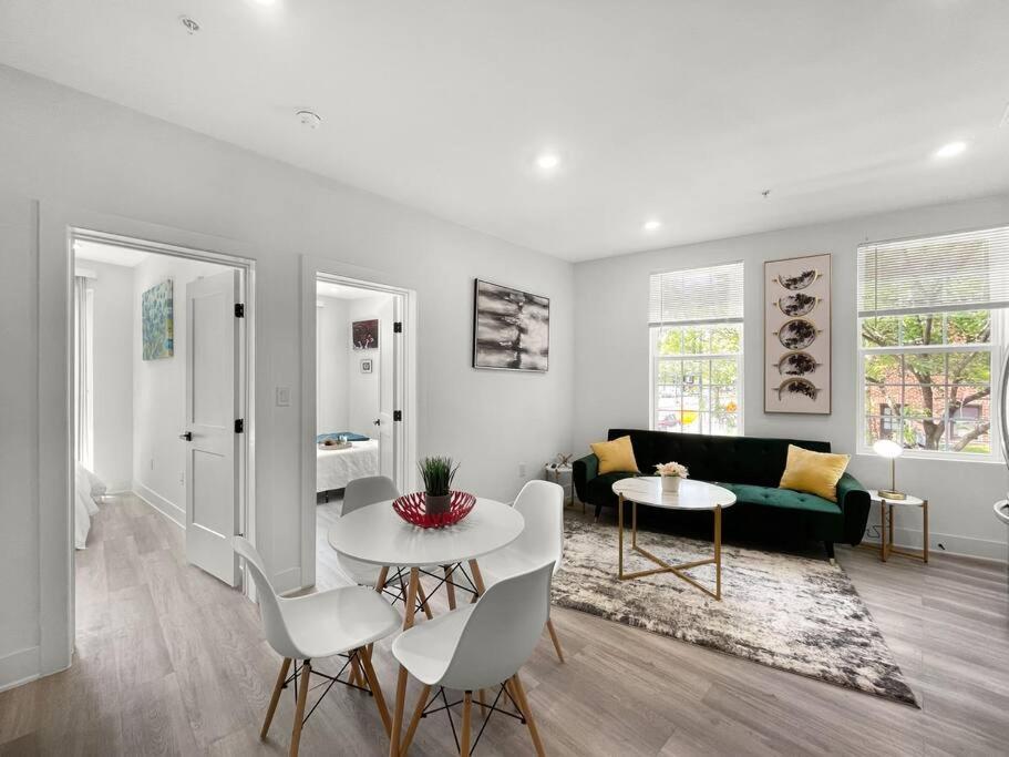Classy Capitol Hill Apt, Steps From Dc Attraction Waszyngton Zewnętrze zdjęcie